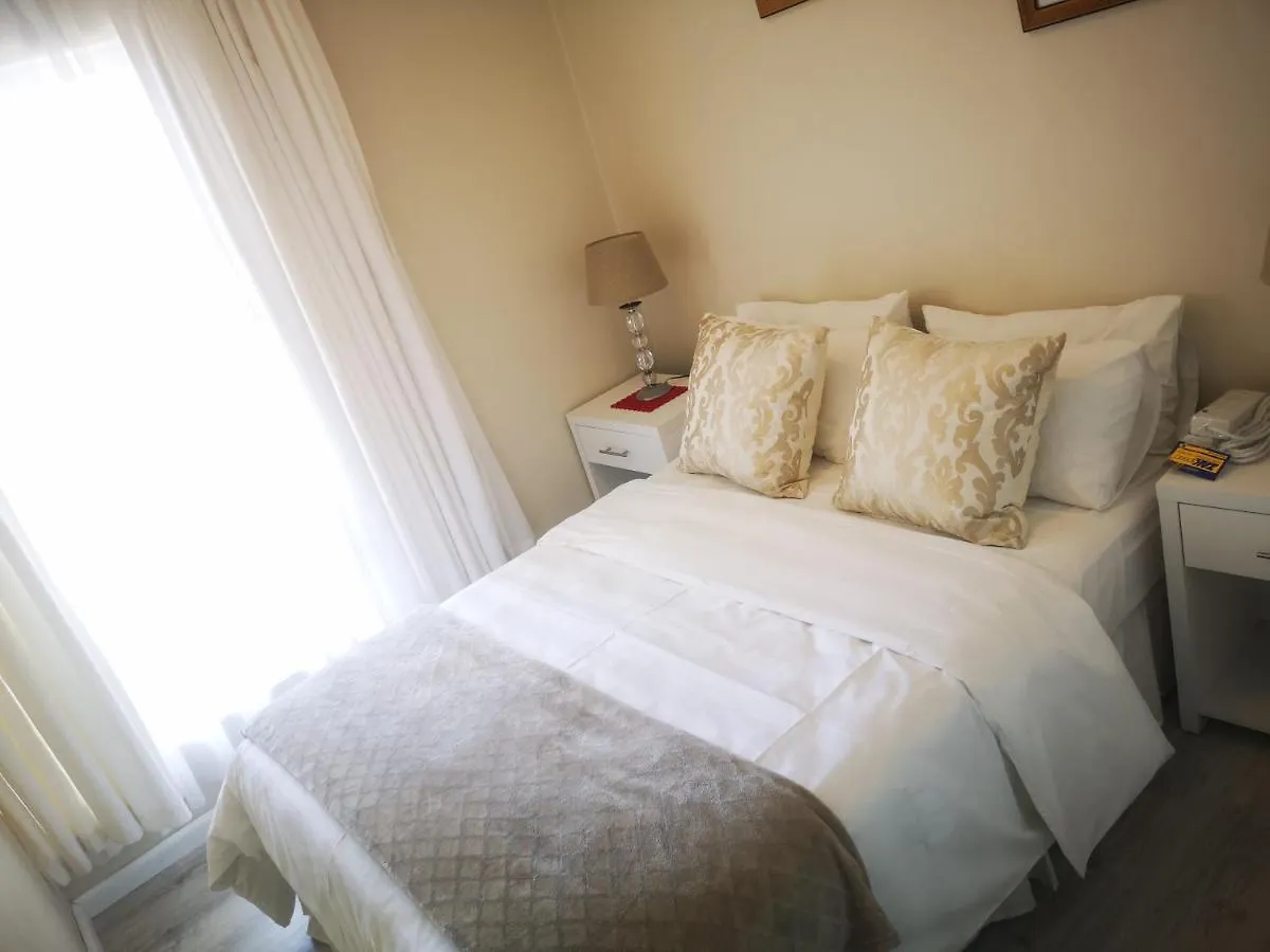 Cape Town Family Beachfront Apartment Leisure Bay