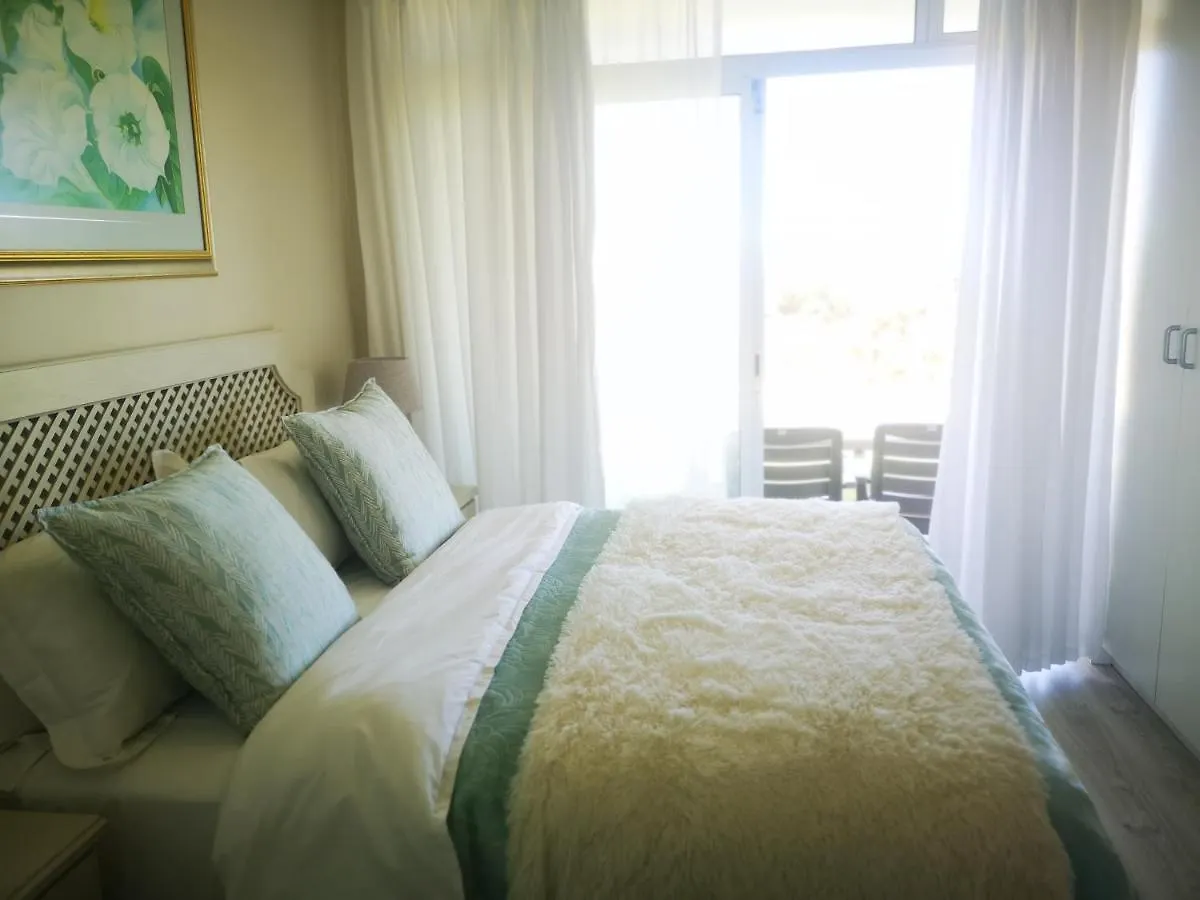 Cape Town Family Beachfront Apartment Leisure Bay